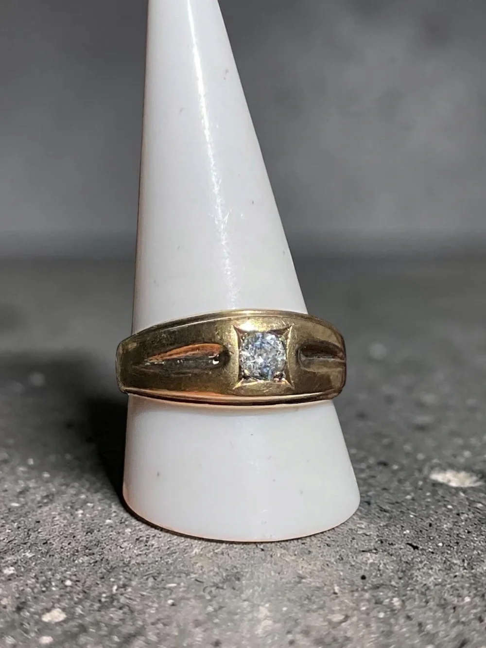 🌺Vintage Uncas Gold Filled CZ Ring